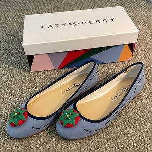 Katy Perry Collection The Sloan pin cushion flats size 8